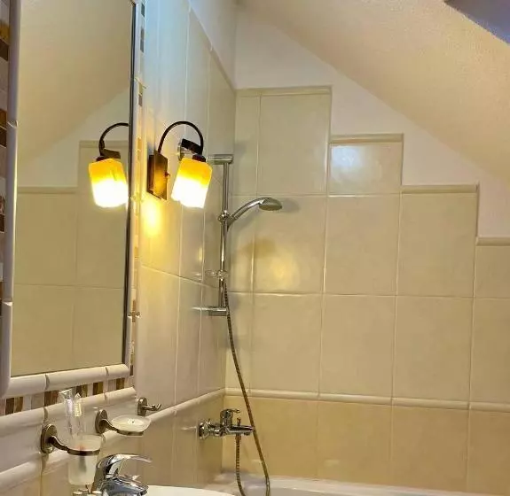 Hotelli Gots   готельно ресторанний комплекс