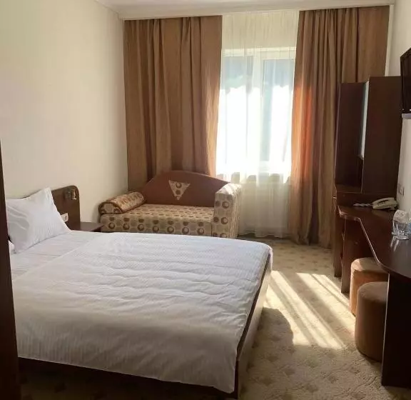 Hotelli Gots   готельно ресторанний комплекс