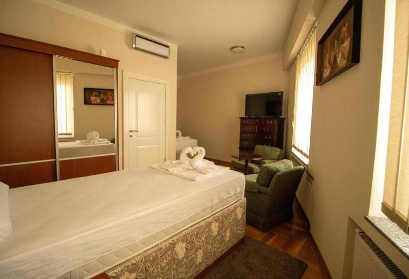 هتل Home Story Sarajevo, Vogošća