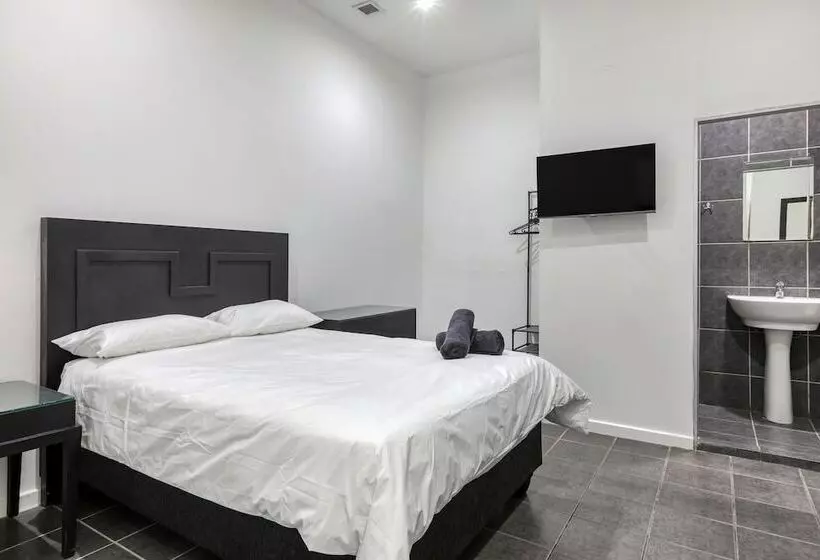 Hotelli Inn & Out Express Sea Point