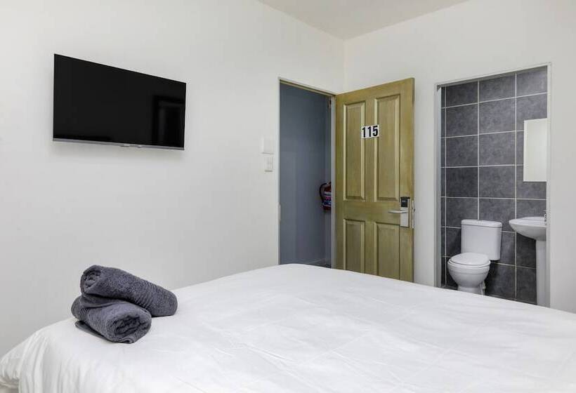 호텔 Inn & Out Express Sea Point