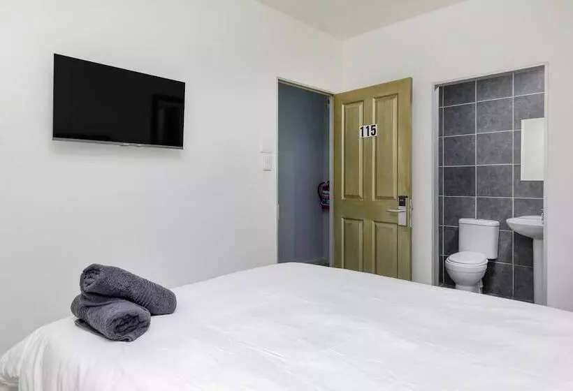 Hotelli Inn & Out Express Sea Point