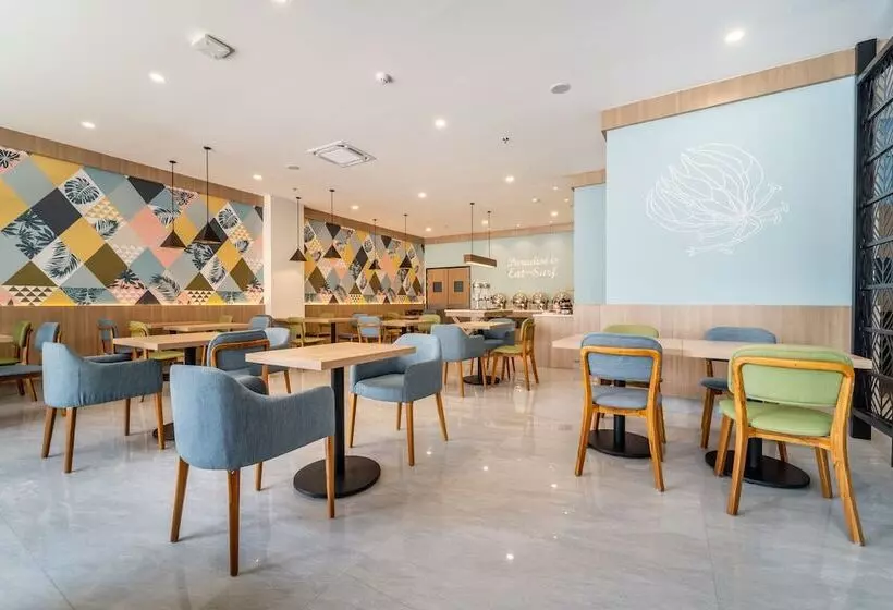 Hotelli Montana @oceanside Mandalika