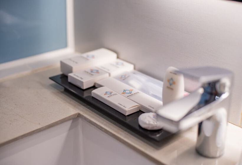 Hotel Montana @oceanside Mandalika