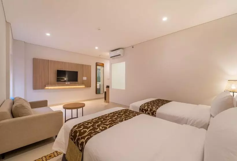 Hotelli Montana @oceanside Mandalika