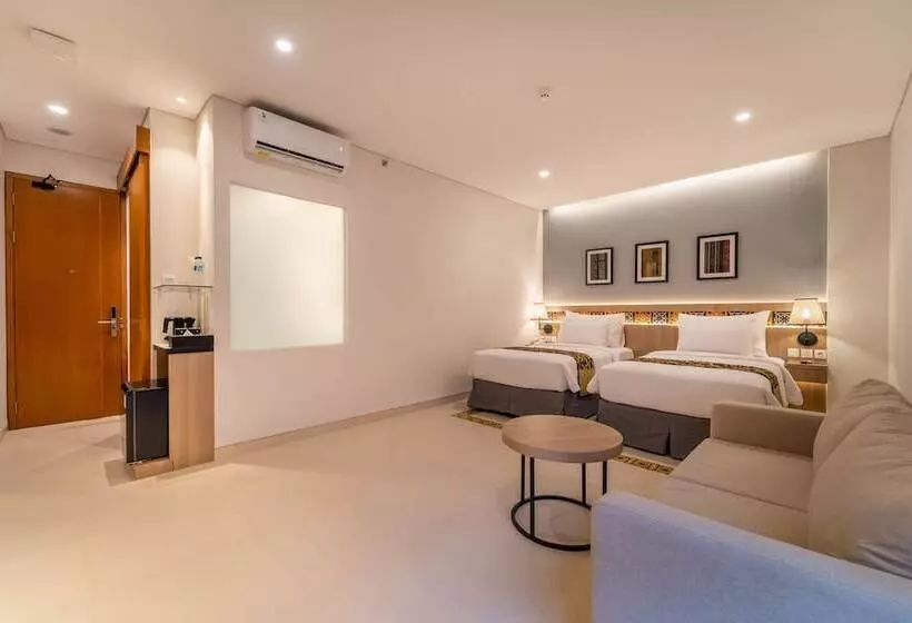 Hotelli Montana @oceanside Mandalika