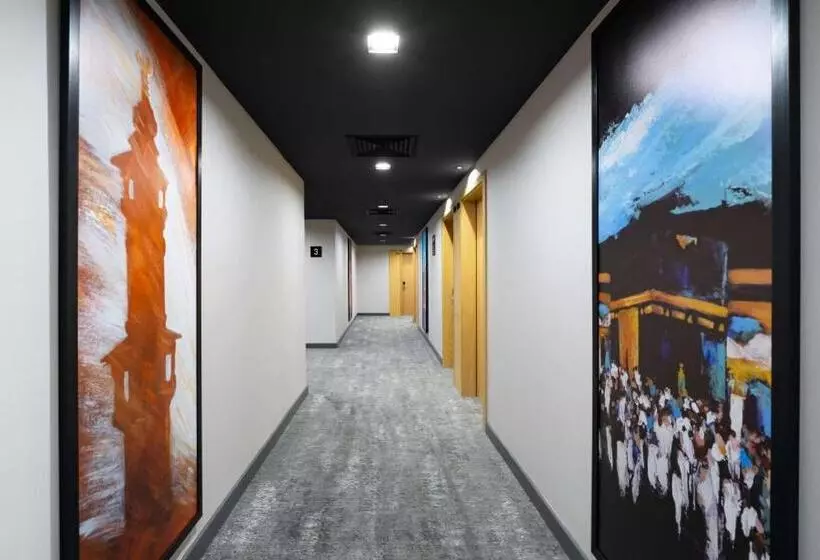 Hotelli Park Inn By Radisson Makkah Thakher Alsharqi