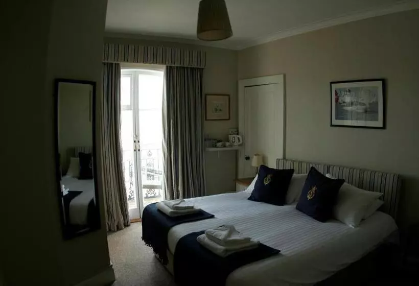 Hotelli Royal London Yacht Club