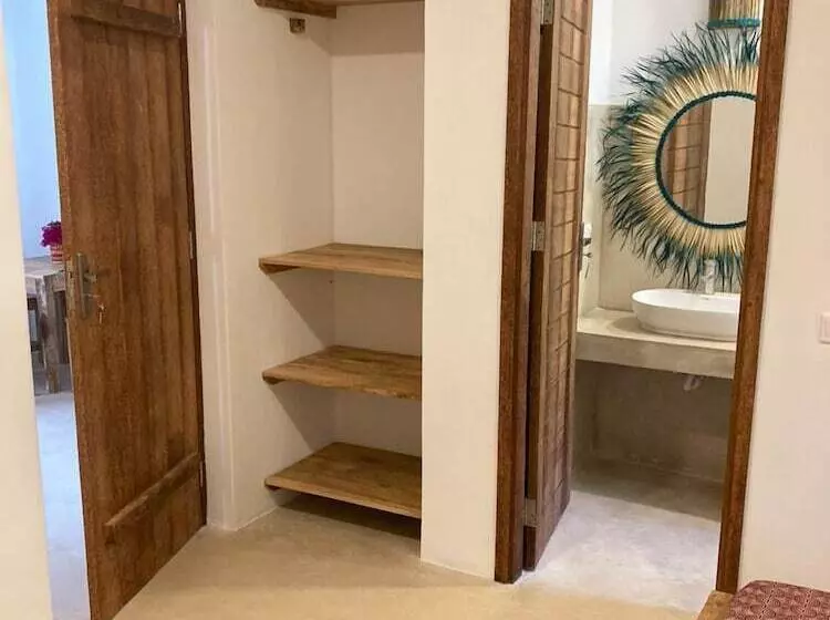 Hotelli Sand Beach Boutique