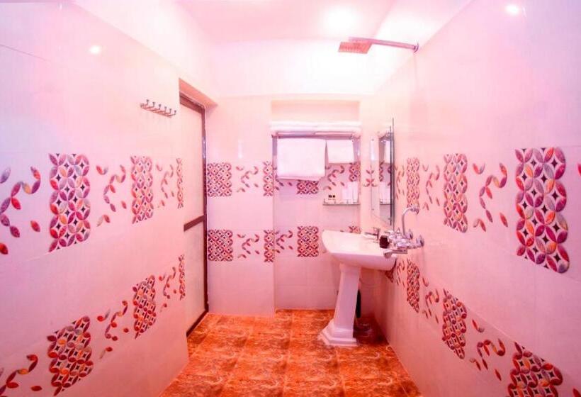 ホテル The Kashi Residency