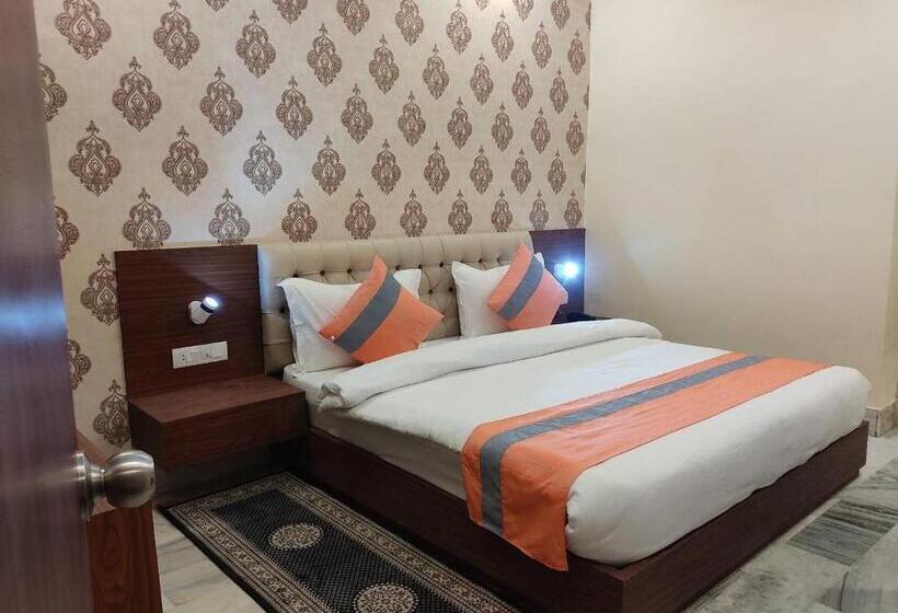 ホテル The Kashi Residency