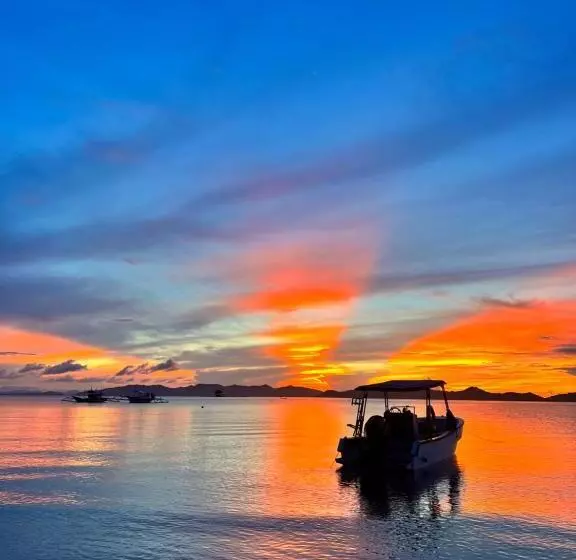 Hotelli Ursula Beach Resort