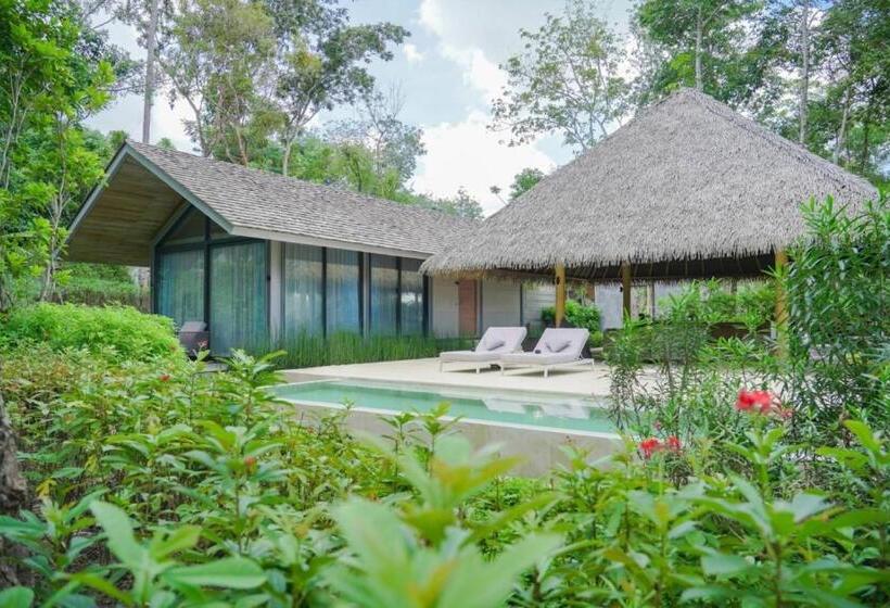 Отель Villa Escape Burasari