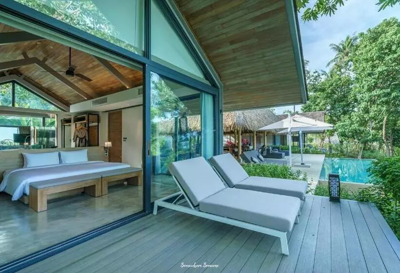 Hotelli Villa Escape Burasari