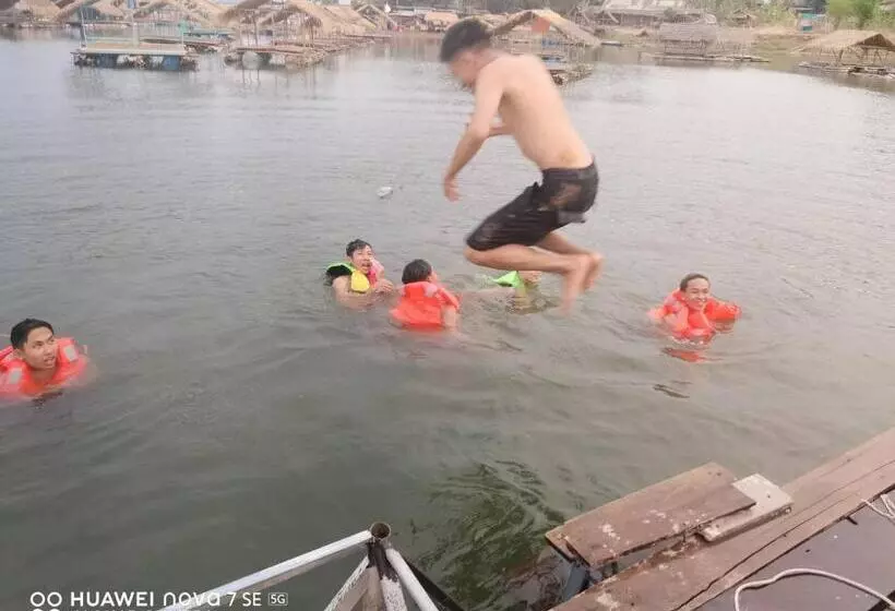 Majatalo บ้านสวนริมน้ำวังใหญ่ วังสามหมอ อุดรธานี