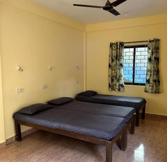 پانسیون Anjunapalms Guesthouse