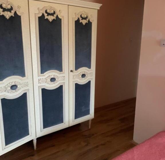 Пансион Weinesya Sunset Smida