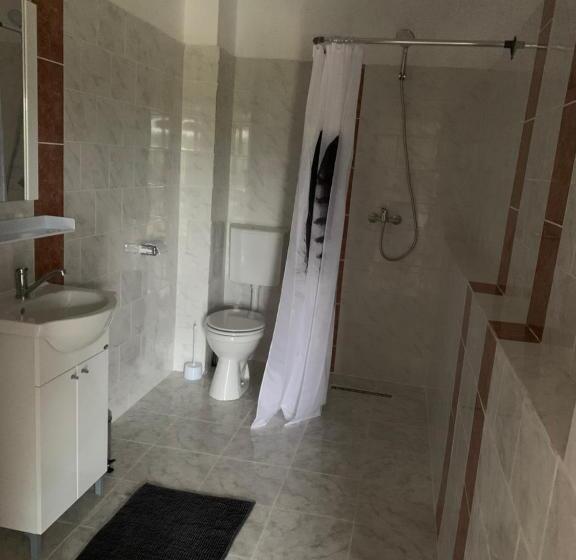 Пансион Weinesya Sunset Smida