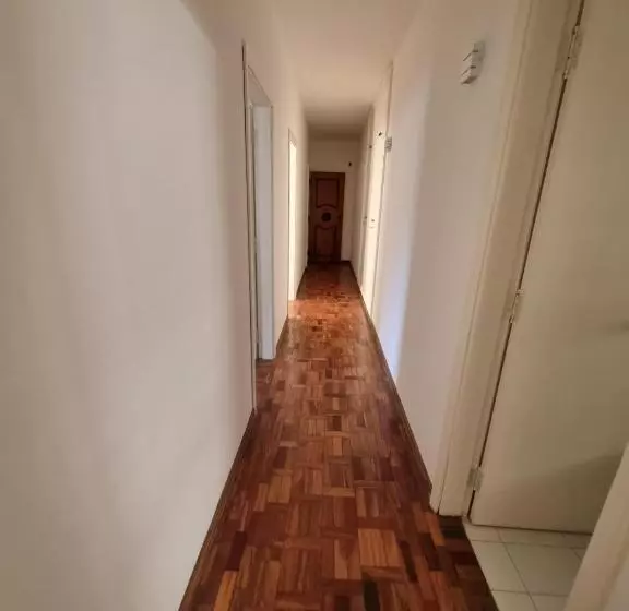 ペンション Quarto Bem Star Na Lagoa Do Taquaral