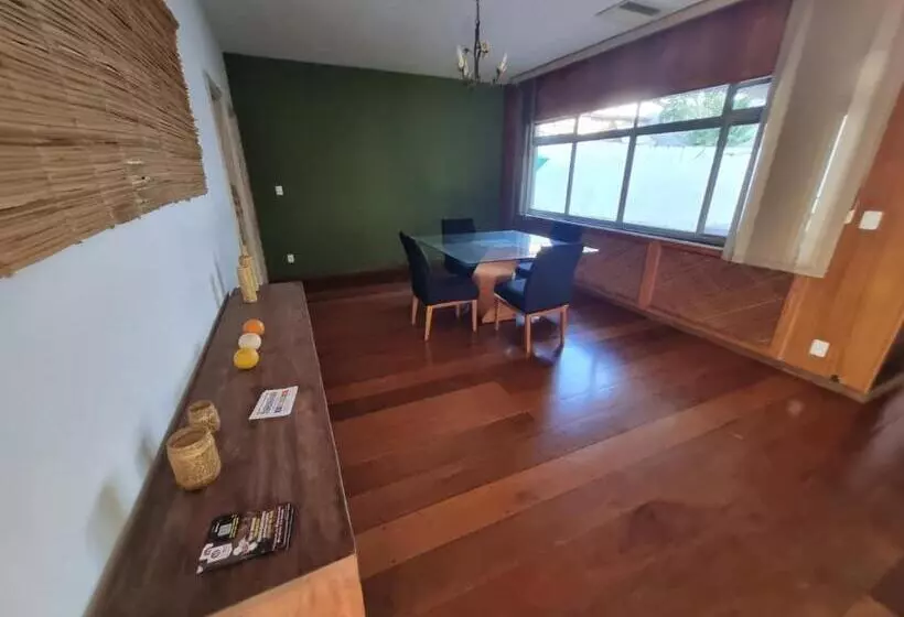 ペンション Quarto Bem Star Na Lagoa Do Taquaral