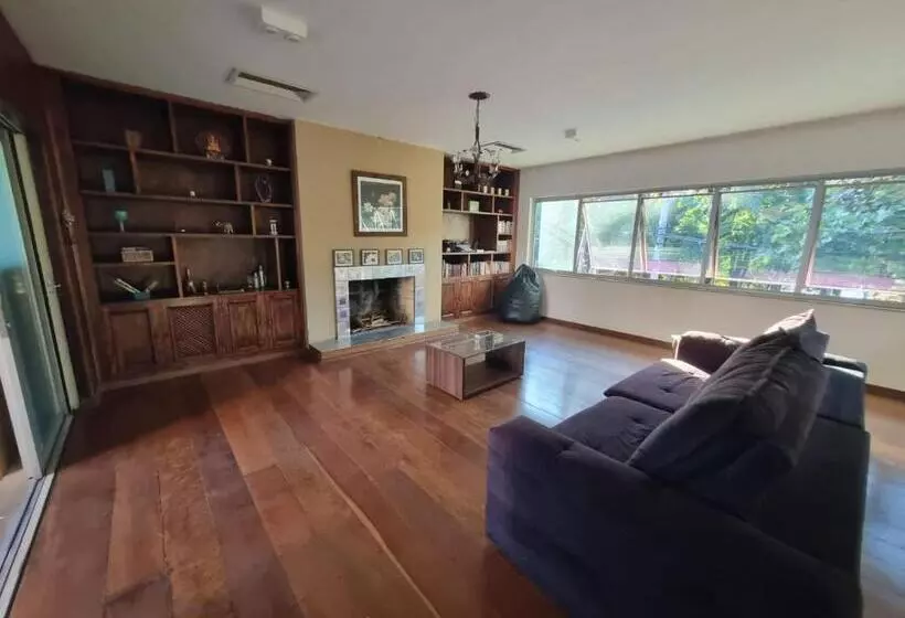 ペンション Quarto Bem Star Na Lagoa Do Taquaral