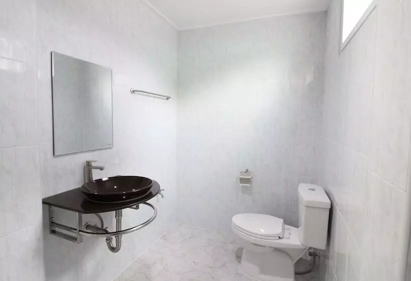 ペンション Room In Guest Room   Baan Khunphiphit Homestay No3370
