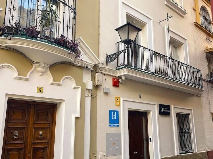 پانسیون Sevilla Dostorres