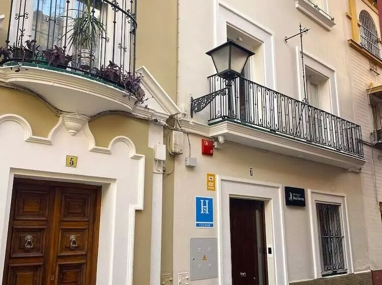 پانسیون Sevilla Dostorres