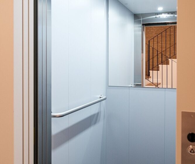 پانسیون Sevilla Dostorres