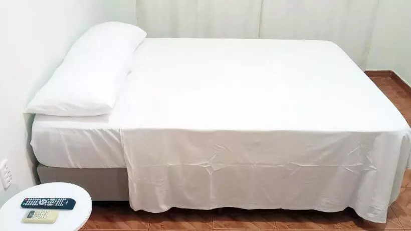 ペンション Suíte Privativa Gigá