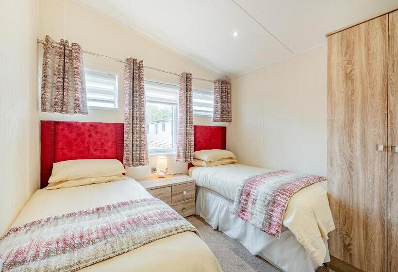 منتجع Brighouse Bay Holiday Park