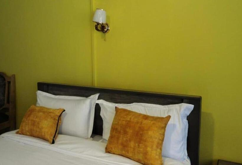 استراحتگاه Der Stern Riverside, Nanyuki