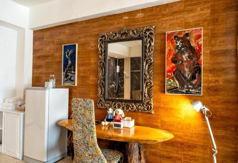 The White Rabbit Hostel