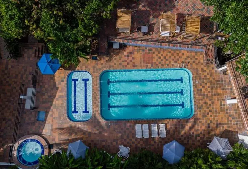Retkeilymaja El Tobogan Hotel En San Jeronimo