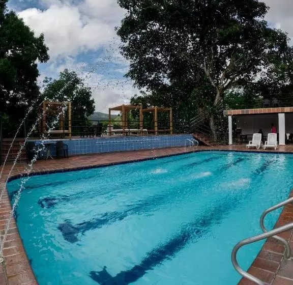 Retkeilymaja El Tobogan Hotel En San Jeronimo