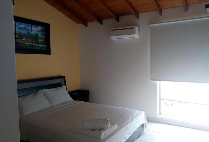 Herberge El Tobogan Hotel En San Jeronimo