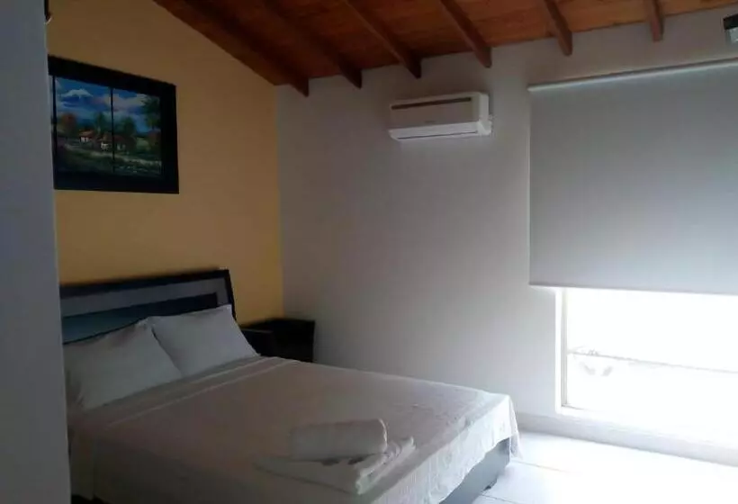 Retkeilymaja El Tobogan Hotel En San Jeronimo