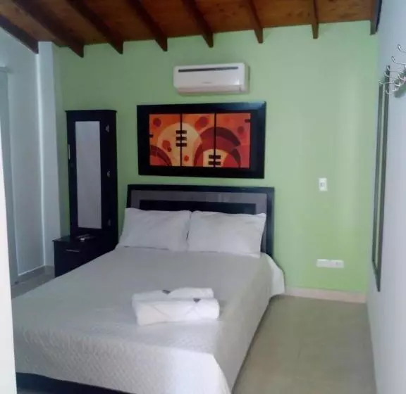 Retkeilymaja El Tobogan Hotel En San Jeronimo