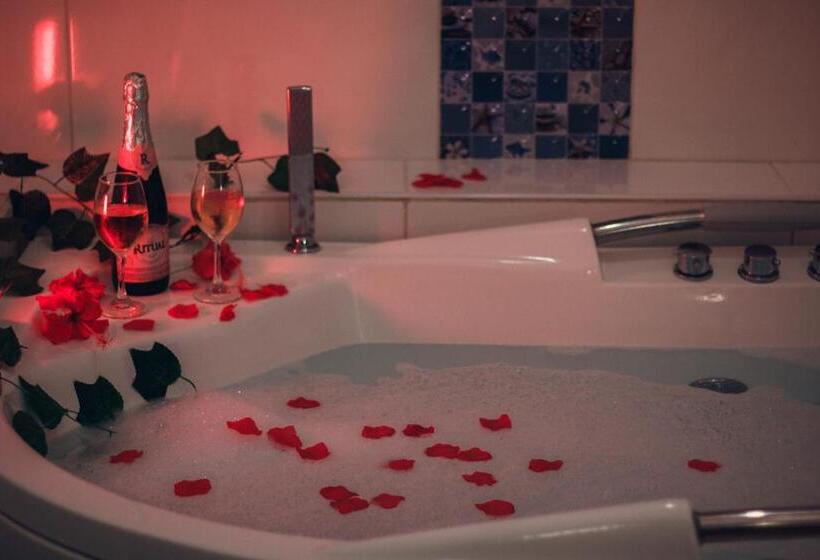 Herberge El Tobogan Hotel En San Jeronimo