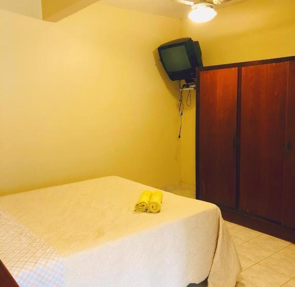 Bed and Breakfast Hostel Dos Gringos