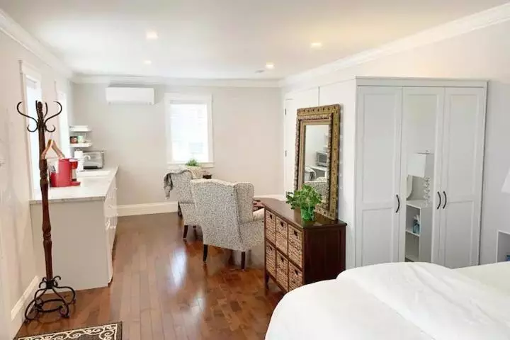 Aamiaismajoitus (B&B) The Red House Fredericton