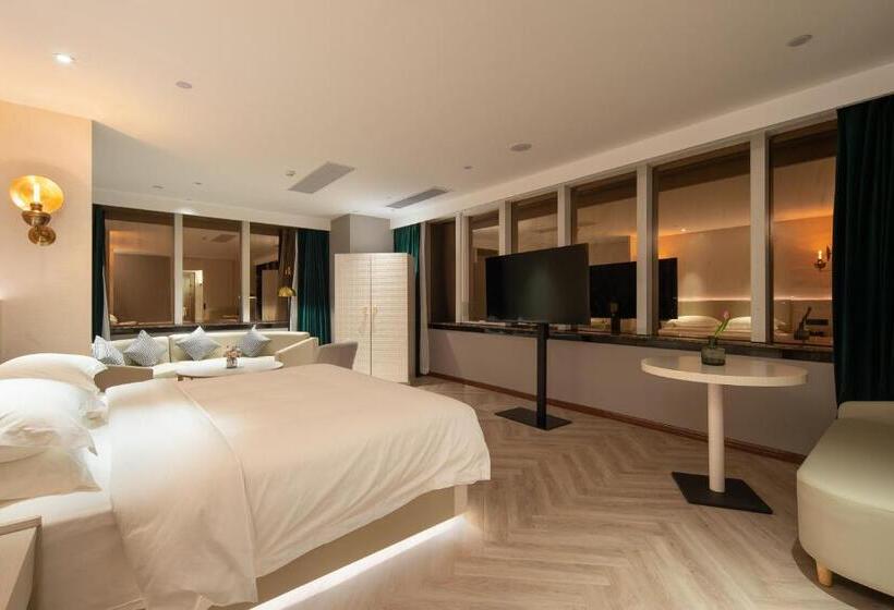 Elite Hotel Taikoo Hui Plaza Guangding Metro Station Branch   Free Shuttle Bus To Canton Fair Comple