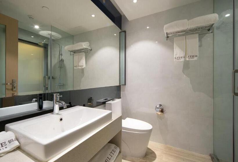 Elite Hotel Taikoo Hui Plaza Guangding Metro Station Branch   Free Shuttle Bus To Canton Fair Comple