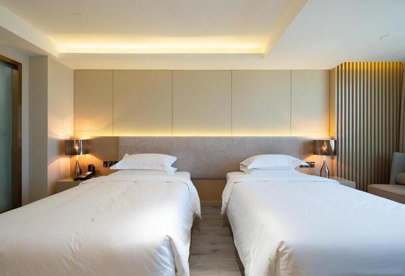 Elite Hotel Taikoo Hui Plaza Guangding Metro Station Branch   Free Shuttle Bus To Canton Fair Comple