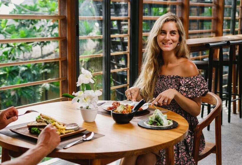 בית מלון כפרי Canggu Cabana Resort & Spa By Ini Vie Hospitality