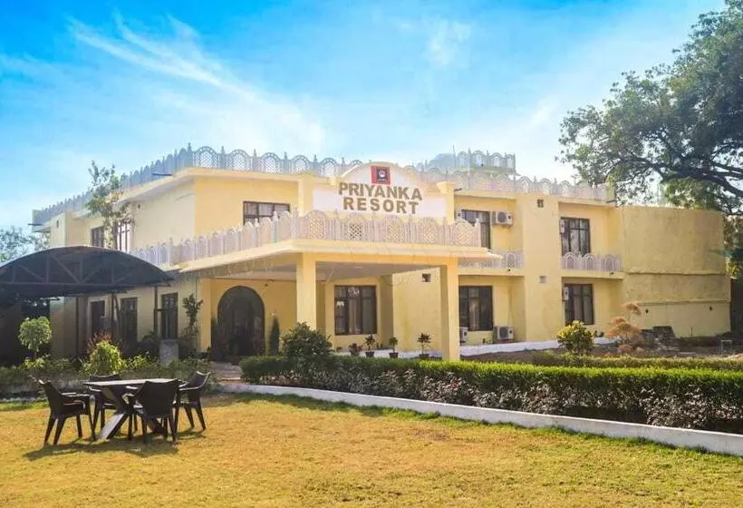 Hotelli Collection O 81374 Priyanka Resort