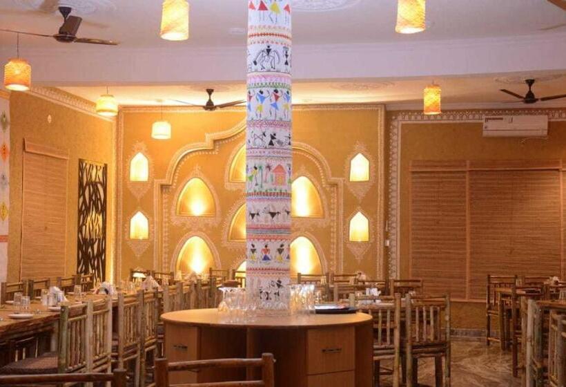 酒店 Collection O 81374 Priyanka Resort