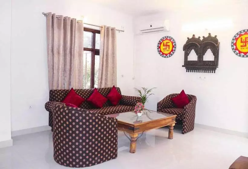 Hotelli Collection O 81374 Priyanka Resort
