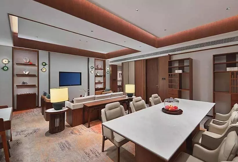 ホテル Golden Tulip Xuzhou Huaihai