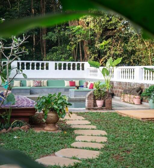 Hotelli Lamrin Ucassaim Goa A 18th Century Portuguese Villa
